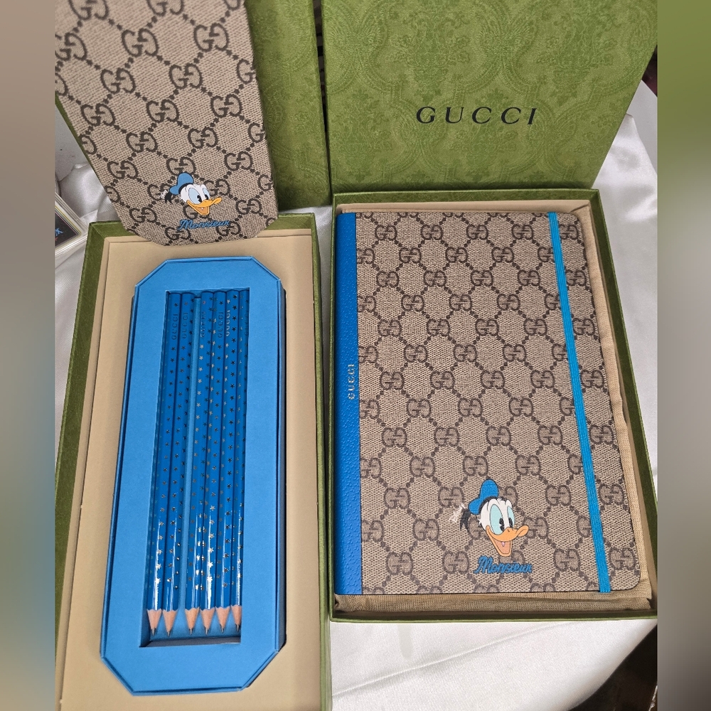 Rare DISNEYxGUCCI Donald Notebook/Pencils Bundle!
